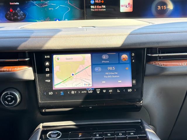 Used 2025 Lincoln Navigator Black Label image 22