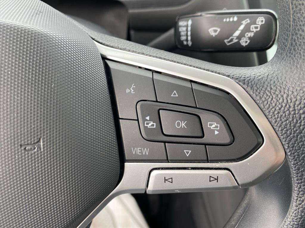 Used 2022 Volkswagen Tiguan S image 17