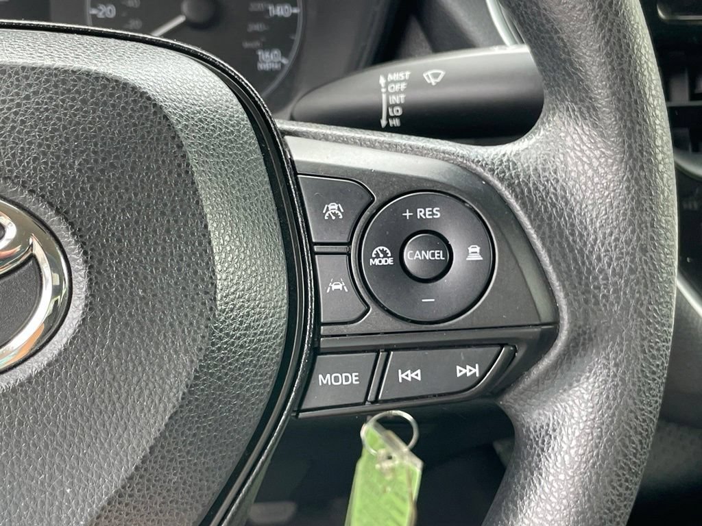 Used 2023 Toyota Corolla LE AWD/4WD image 15