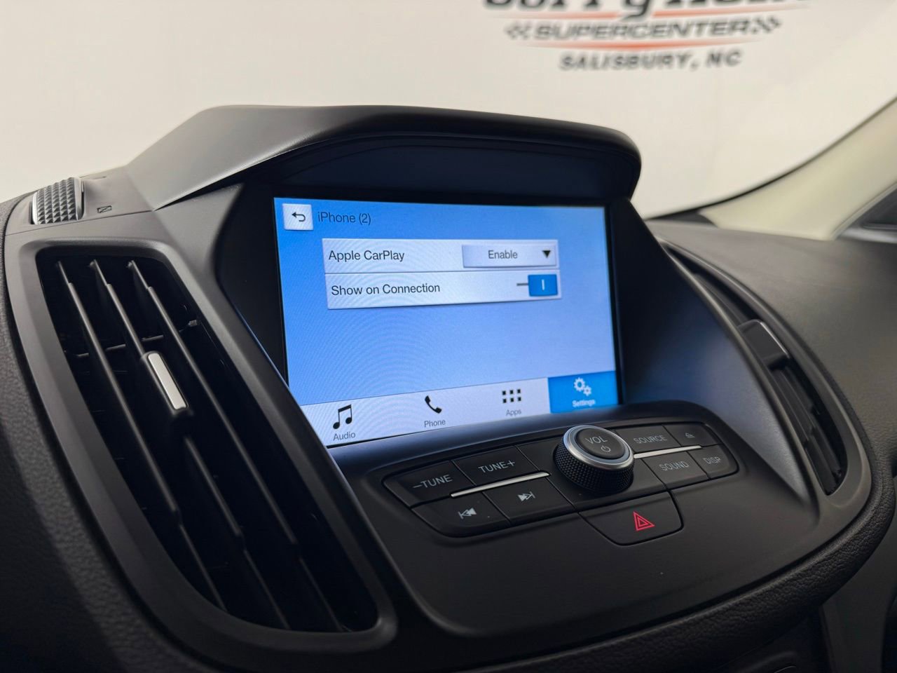 Used 2018 Ford Escape SEL image 25