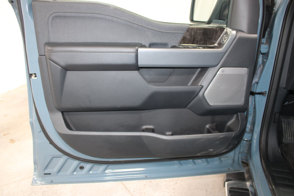 Used 2023 Ford F150 Lariat w/ Equipment Group 502A High AWD/4WD image 33
