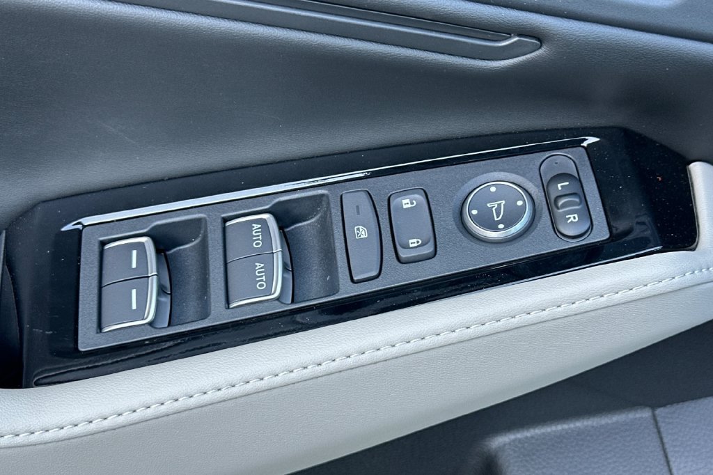 New 2026 Honda Accord Touring image 12