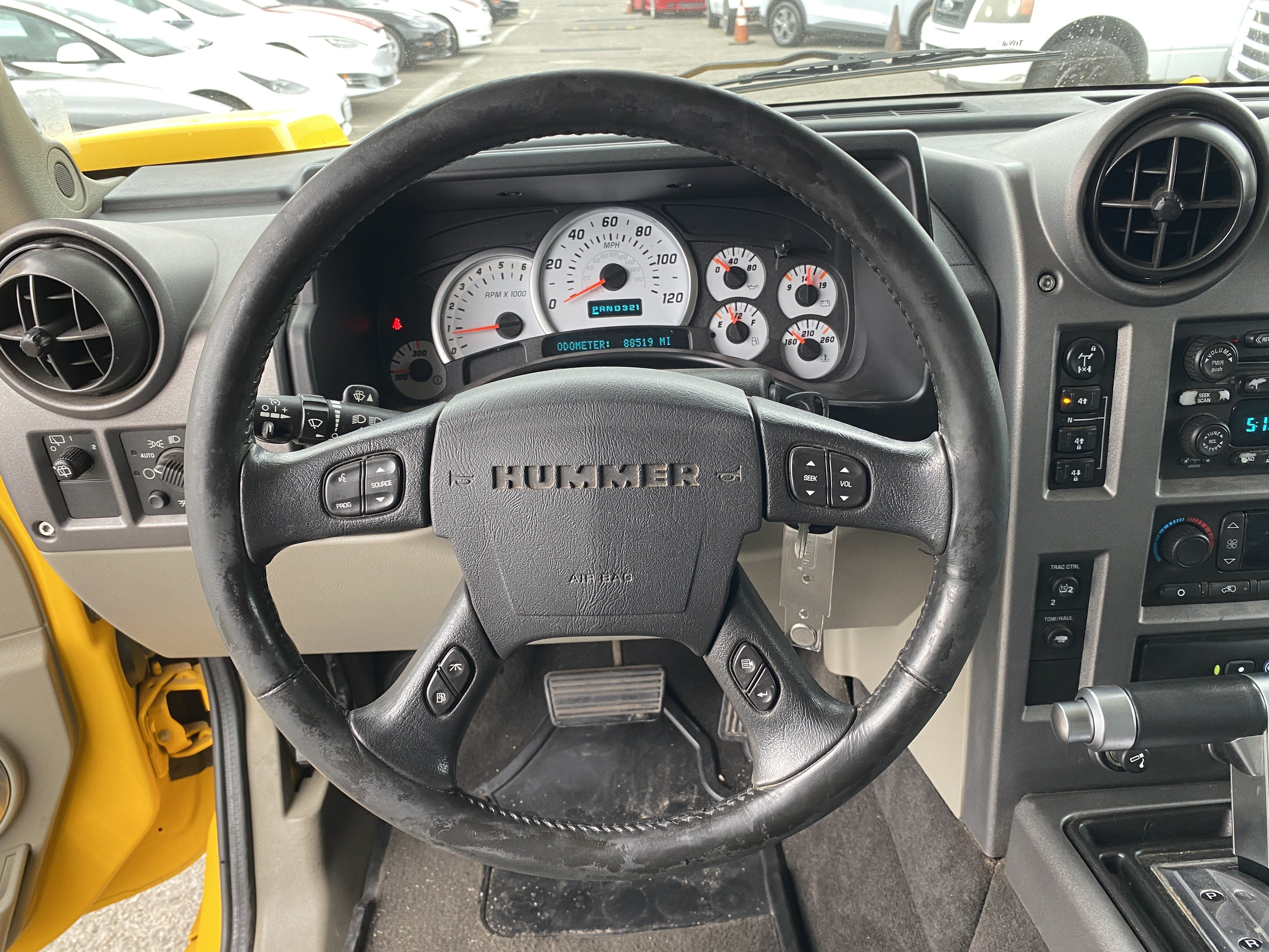 Used 2003 HUMMER H2 w/ Preferred Equipment Group AWD/4WD image 12