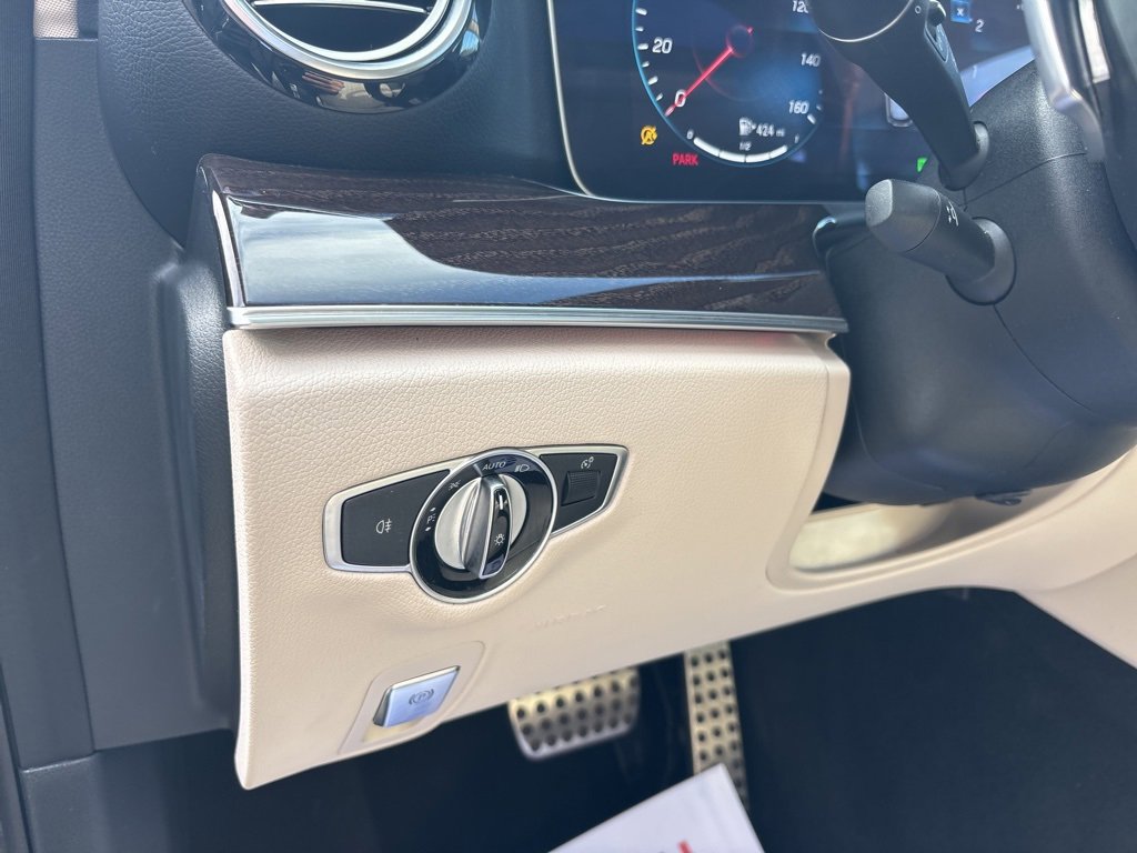 Used 2021 Mercedes-Benz E 450 4MATIC All-Terrain Wagon image 21