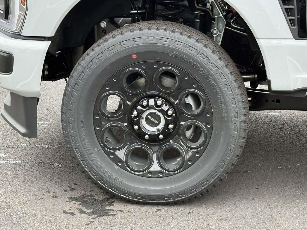New 2026 Ford F250 Lariat w/ Black Appearance Package AWD/4WD image 7