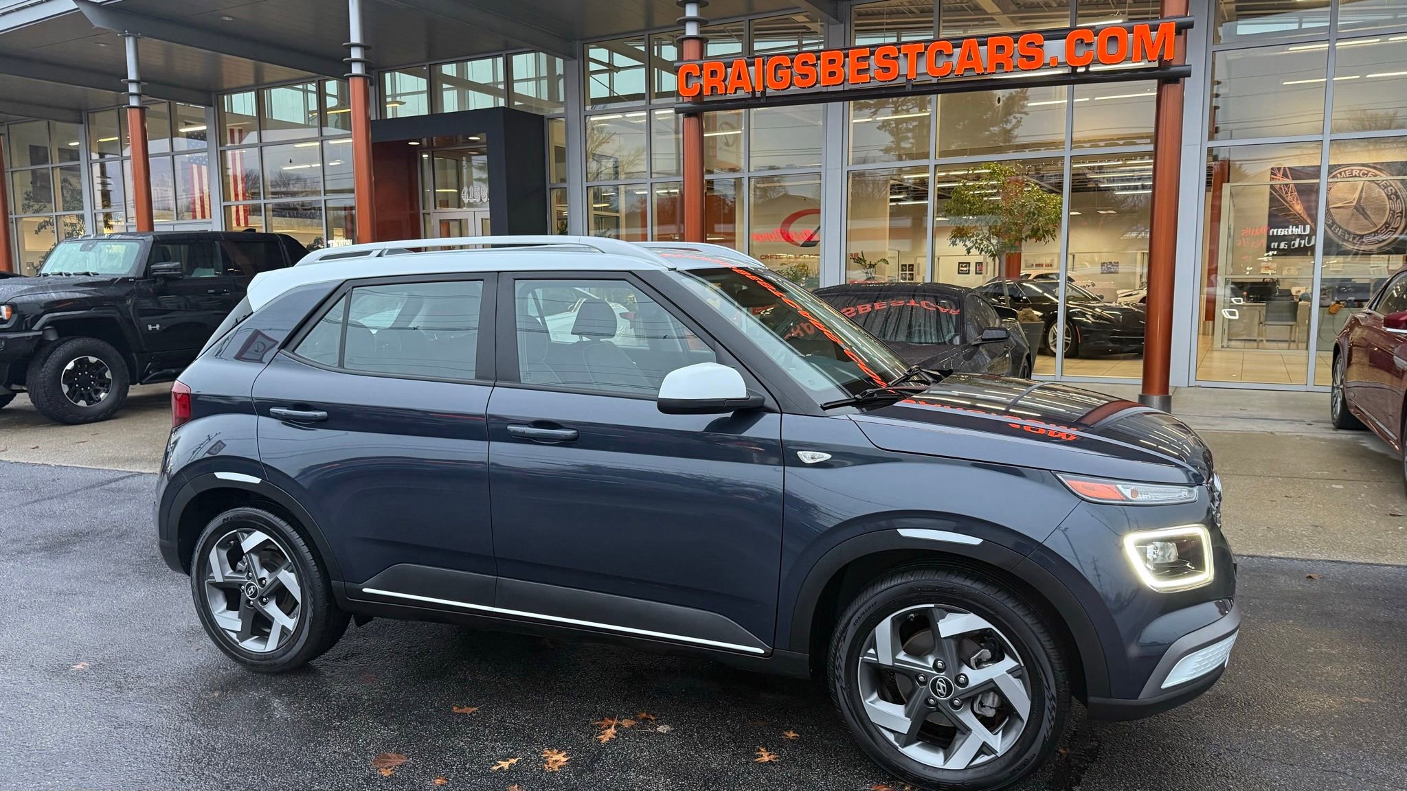 Used 2020 Hyundai Venue video 2