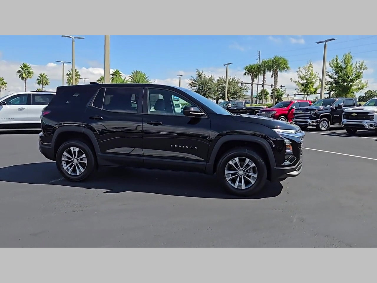 New 2026 Chevrolet Equinox LT image 23