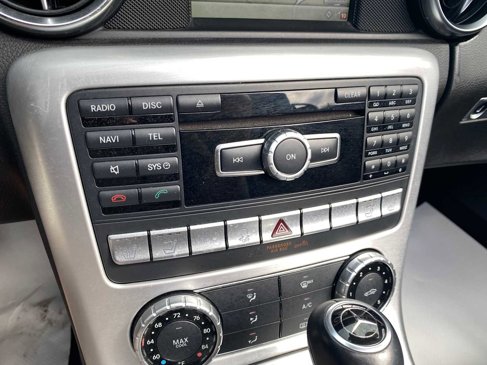 Used 2014 Mercedes-Benz SLK 250 image 21