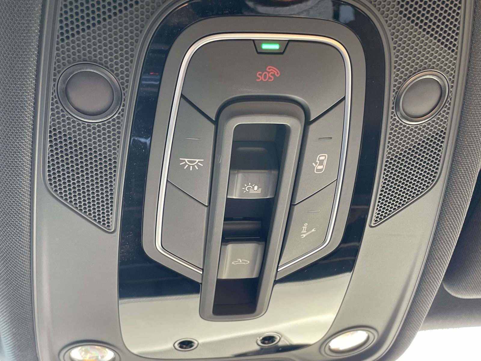 Certified 2024 Audi RS Q8 AWD/4WD image 30