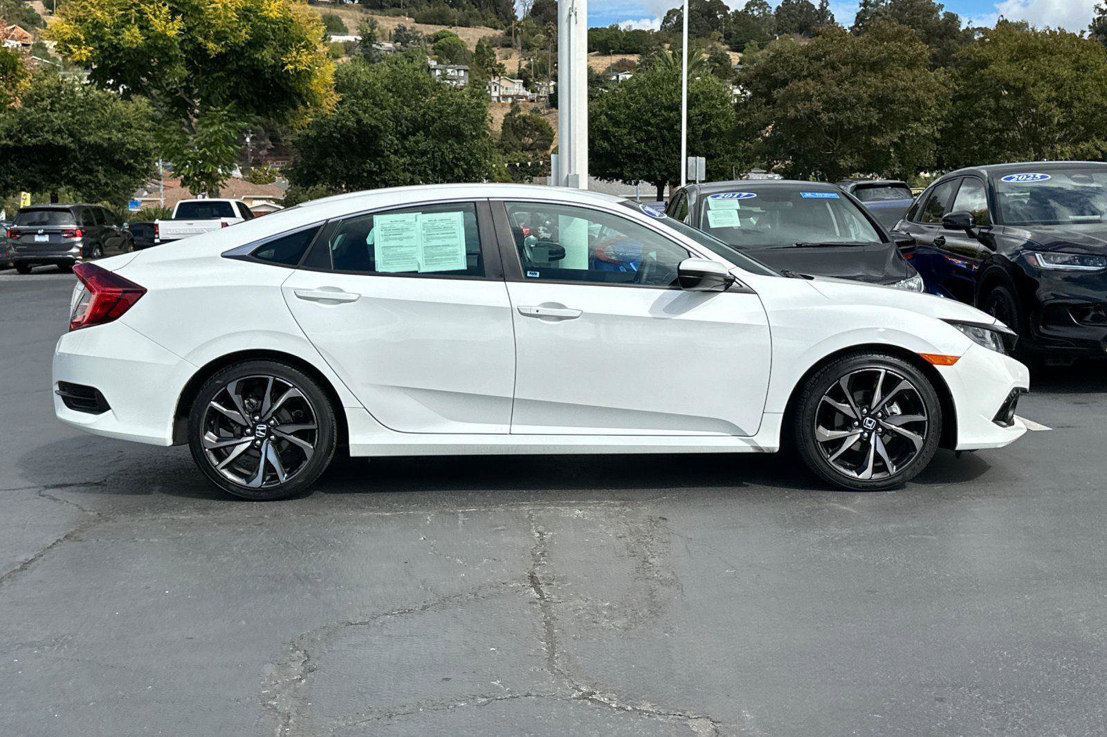 Certified 2019 Honda Civic Sport image 2