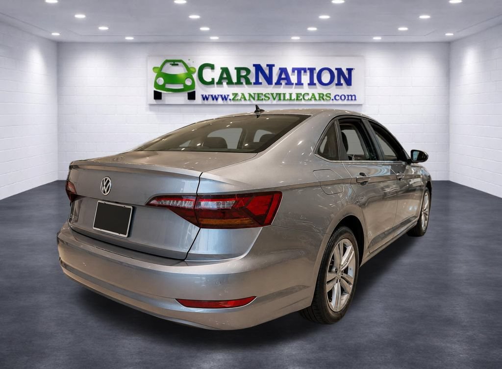 Used 2019 Volkswagen Jetta R-Line FWD image 4