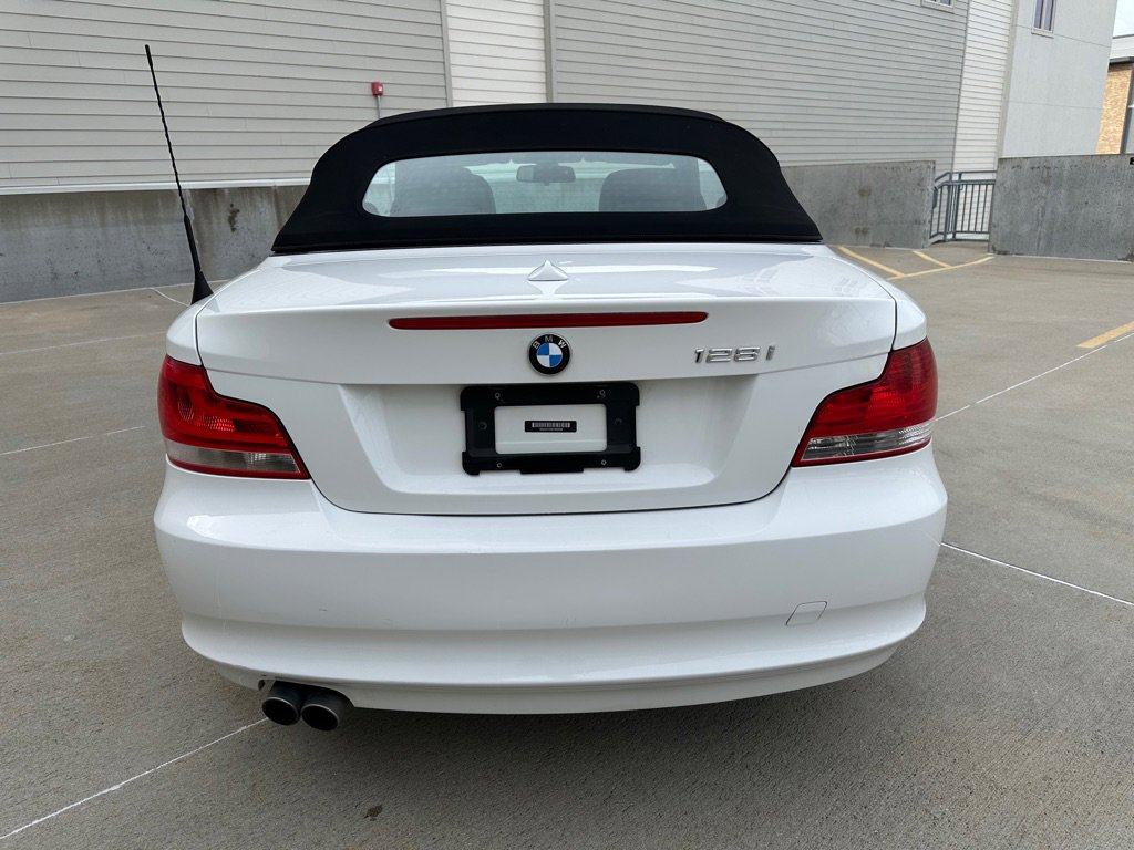 Used 2012 BMW 128i Convertible w/ Premium Pkg 2 image 6
