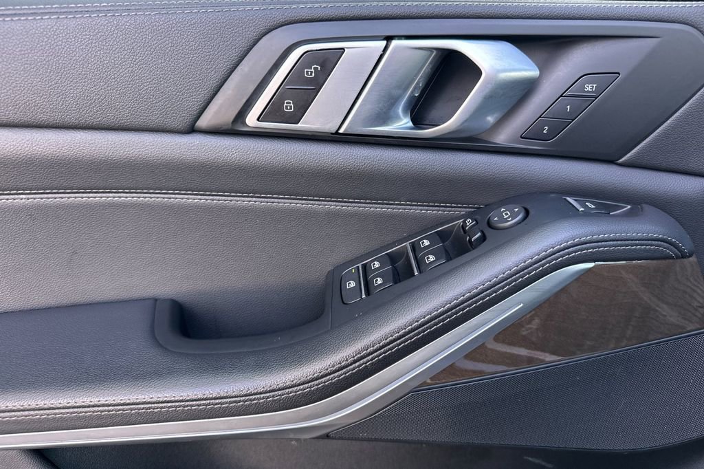 Used 2020 BMW X5 sDrive40i w/ Convenience Package image 10