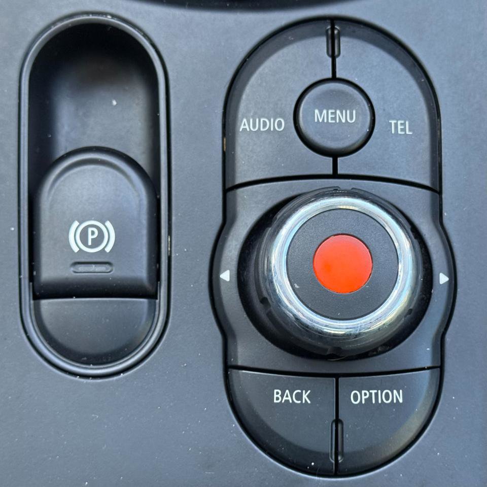 Used 2017 MINI Cooper Clubman S image 16