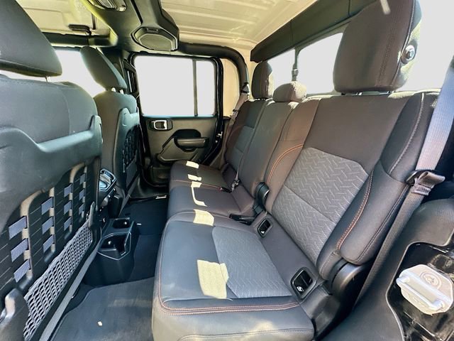 Used 2022 Jeep Gladiator Mojave w/ Trailer Tow Package image 23