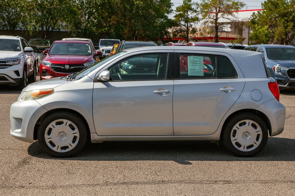 Used 2010 Scion xD FWD image 8