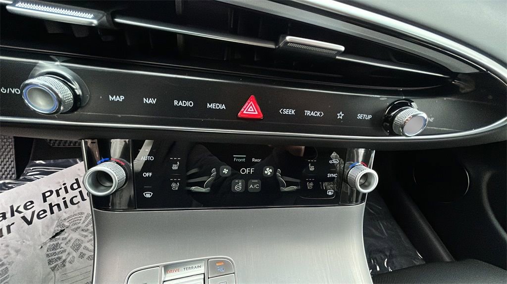 New 2026 Genesis GV70 2.5T Advanced image 21