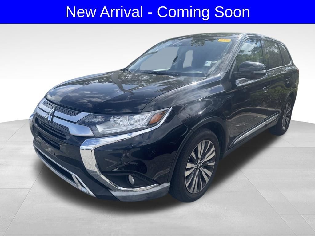 Used 2020 Mitsubishi Outlander SE FWD image 1