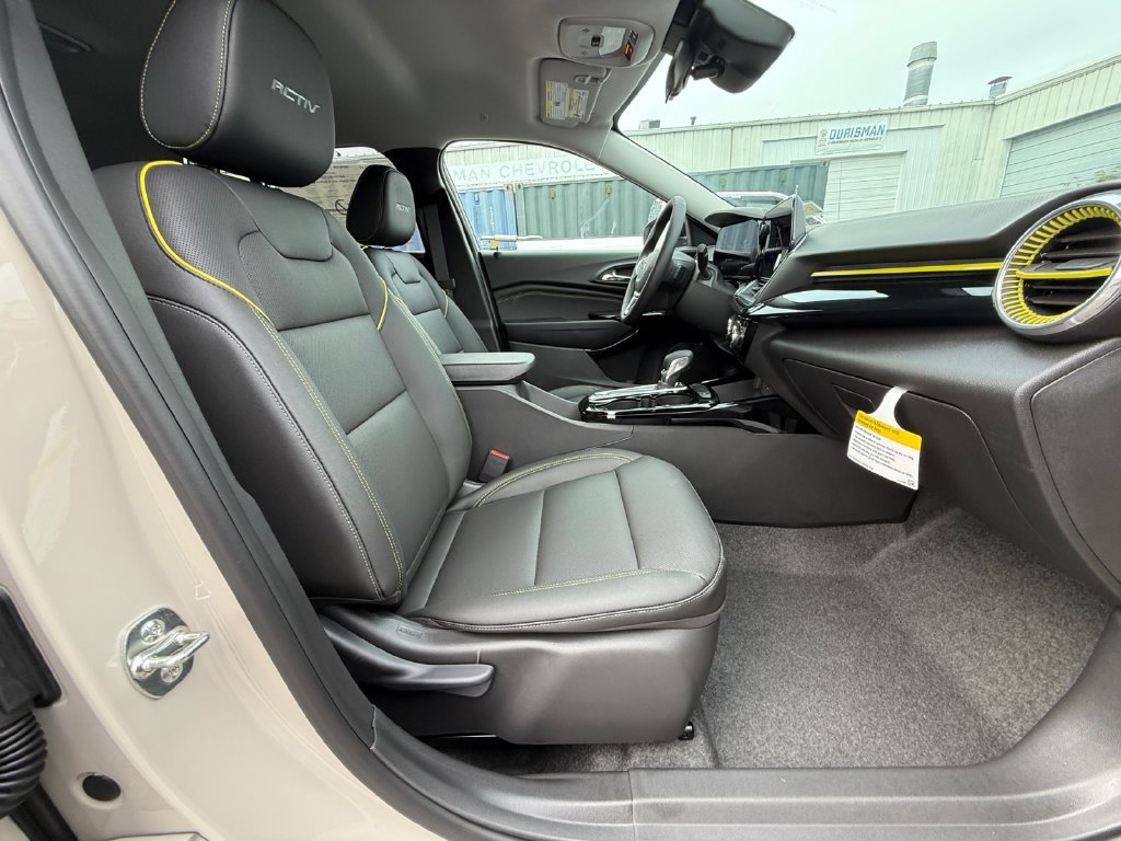 New 2026 Chevrolet Trax ACTIV w/ Driver Confidence Package FWD image 25
