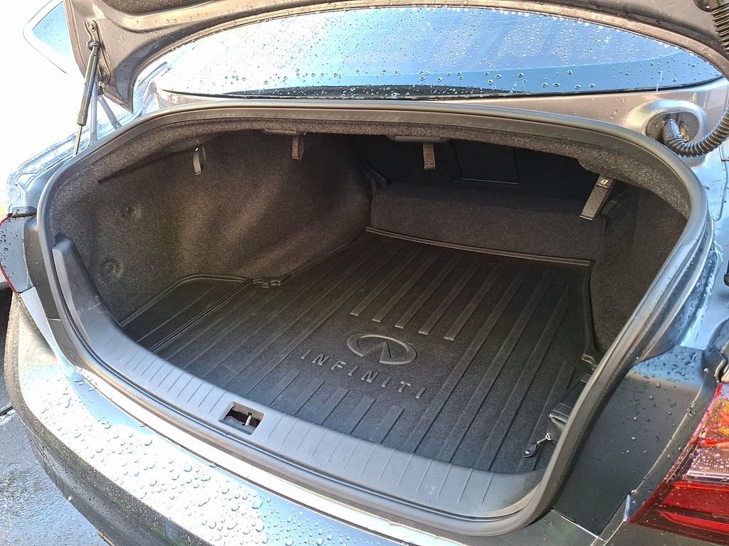 Used 2022 INFINITI Q50 Luxe w/ Cargo Package AWD/4WD image 28