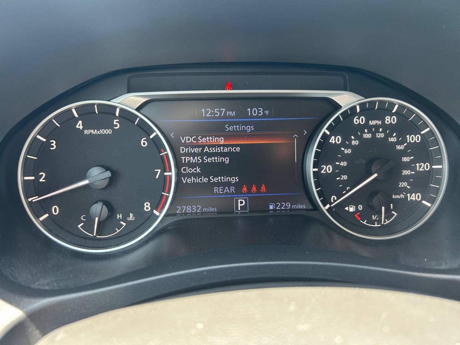 Used 2025 Nissan Altima 2.5 SV FWD image 40