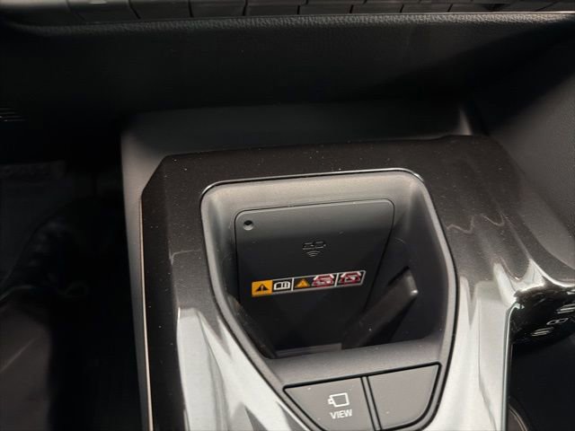 New 2025 Toyota Crown Signia image 39