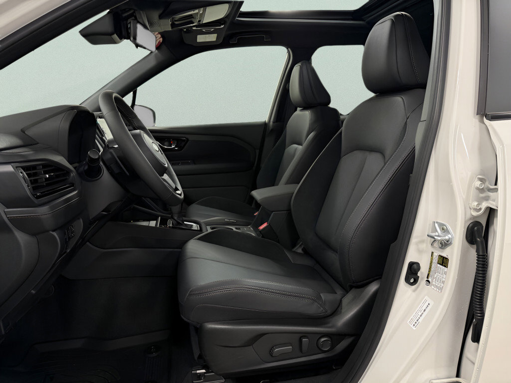 New 2025 Subaru Forester Touring image 17
