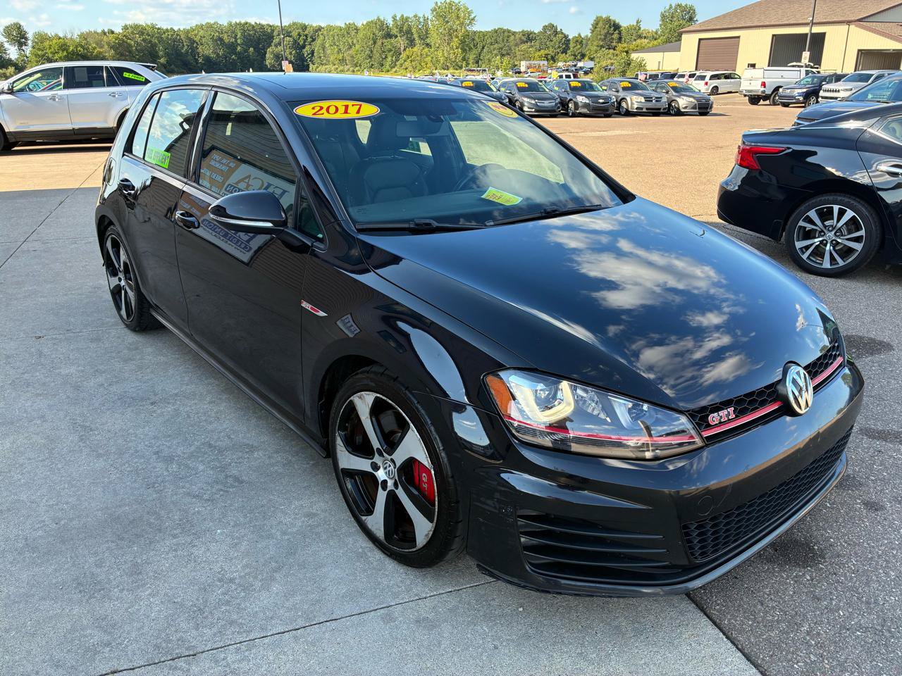 Used 2017 Volkswagen GTI Autobahn FWD image 3