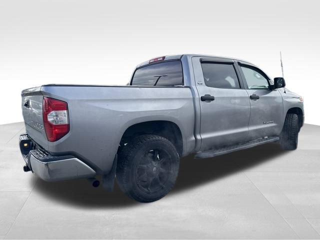 Used 2015 Toyota Tundra SR5 image 7