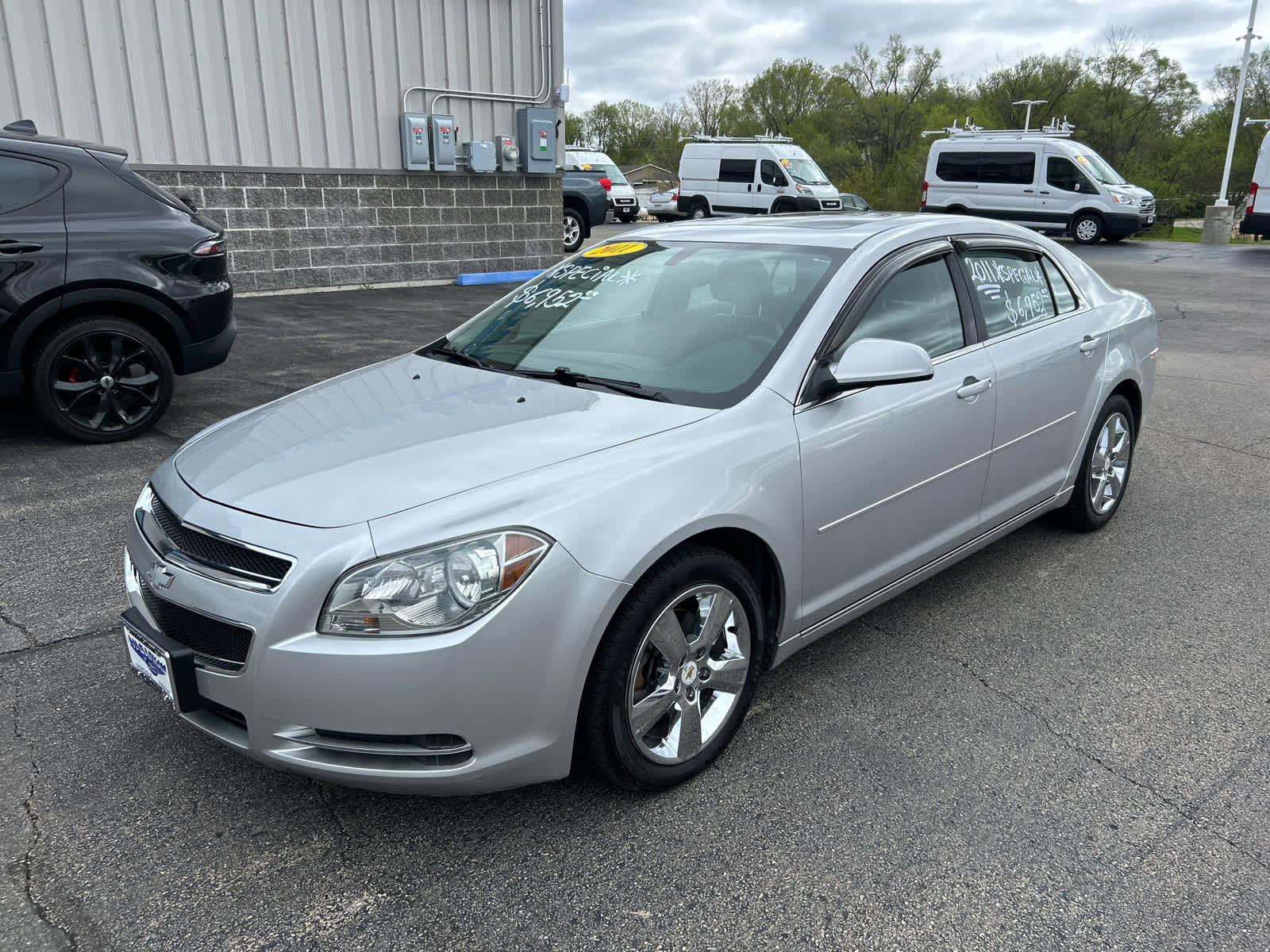 Used 2011 Chevrolet Malibu LT FWD image 8