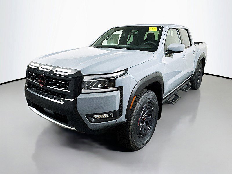 New 2025 Nissan Frontier PRO-4X image 3