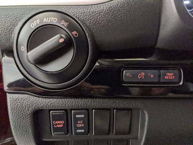 Used 2021 Nissan Titan SV w/ SV Convenience Package AWD/4WD image 12