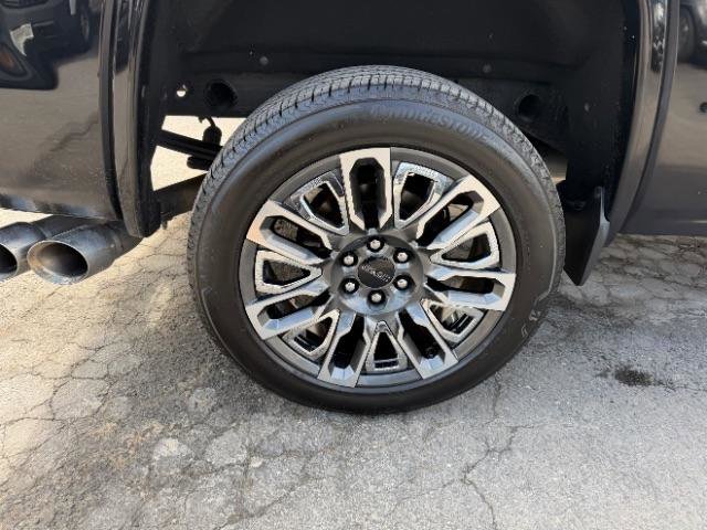 Used 2016 GMC Sierra 1500 SLT w/ All-Terrain Package image 13