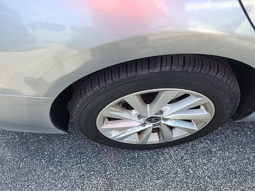 Used 2023 Toyota Camry LE FWD image 17