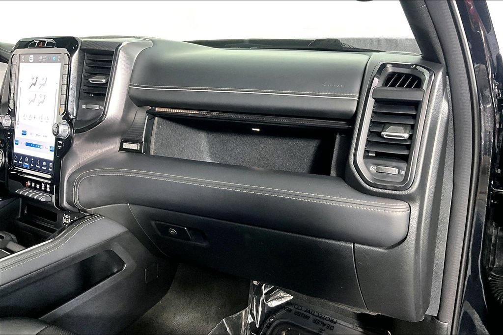 Used 2022 RAM 1500 Limited w/ Night Edition AWD/4WD image 16