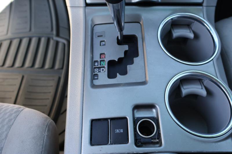 Used 2010 Toyota Highlander 2WD image 14
