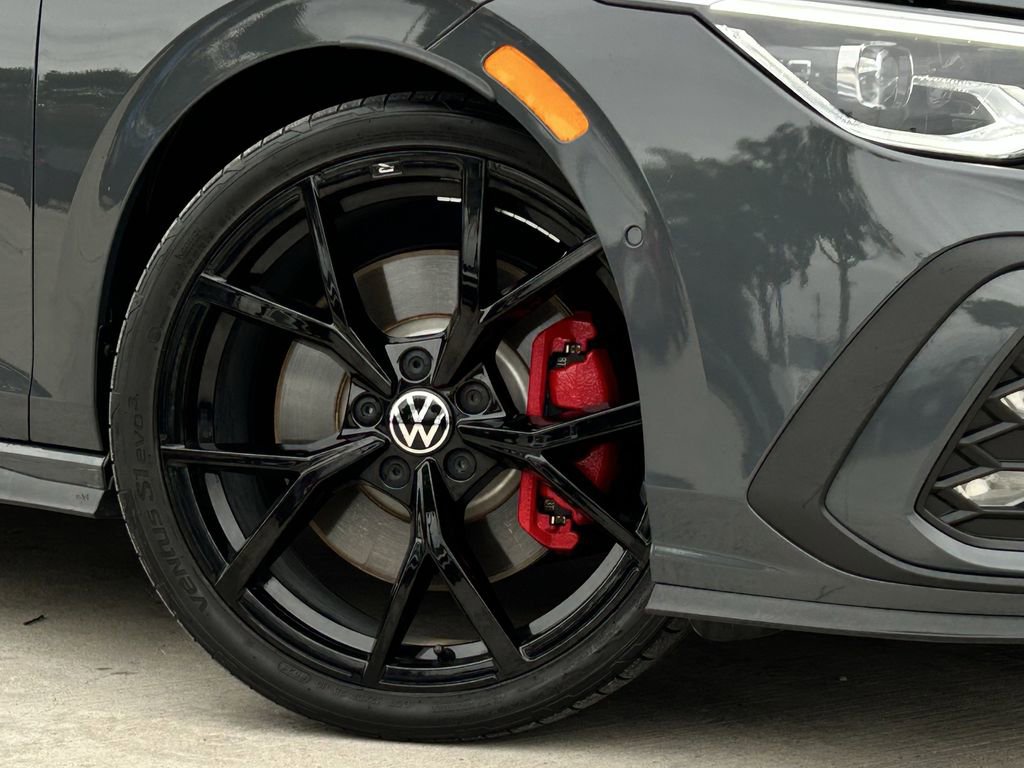 Used 2024 Volkswagen GTI Autobahn FWD image 9