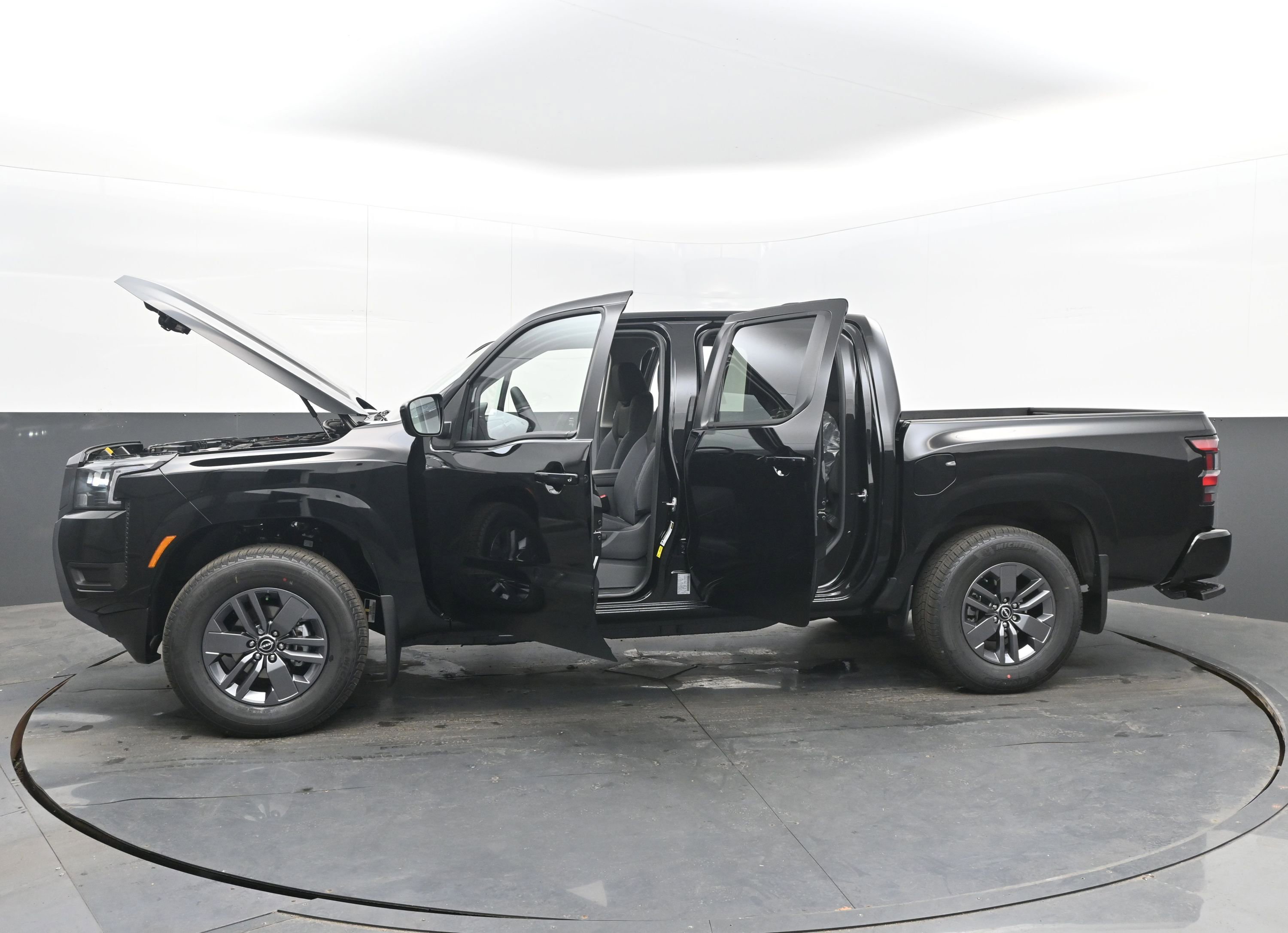 New 2026 Nissan Frontier SV w/ All-Weather Content Package image 41