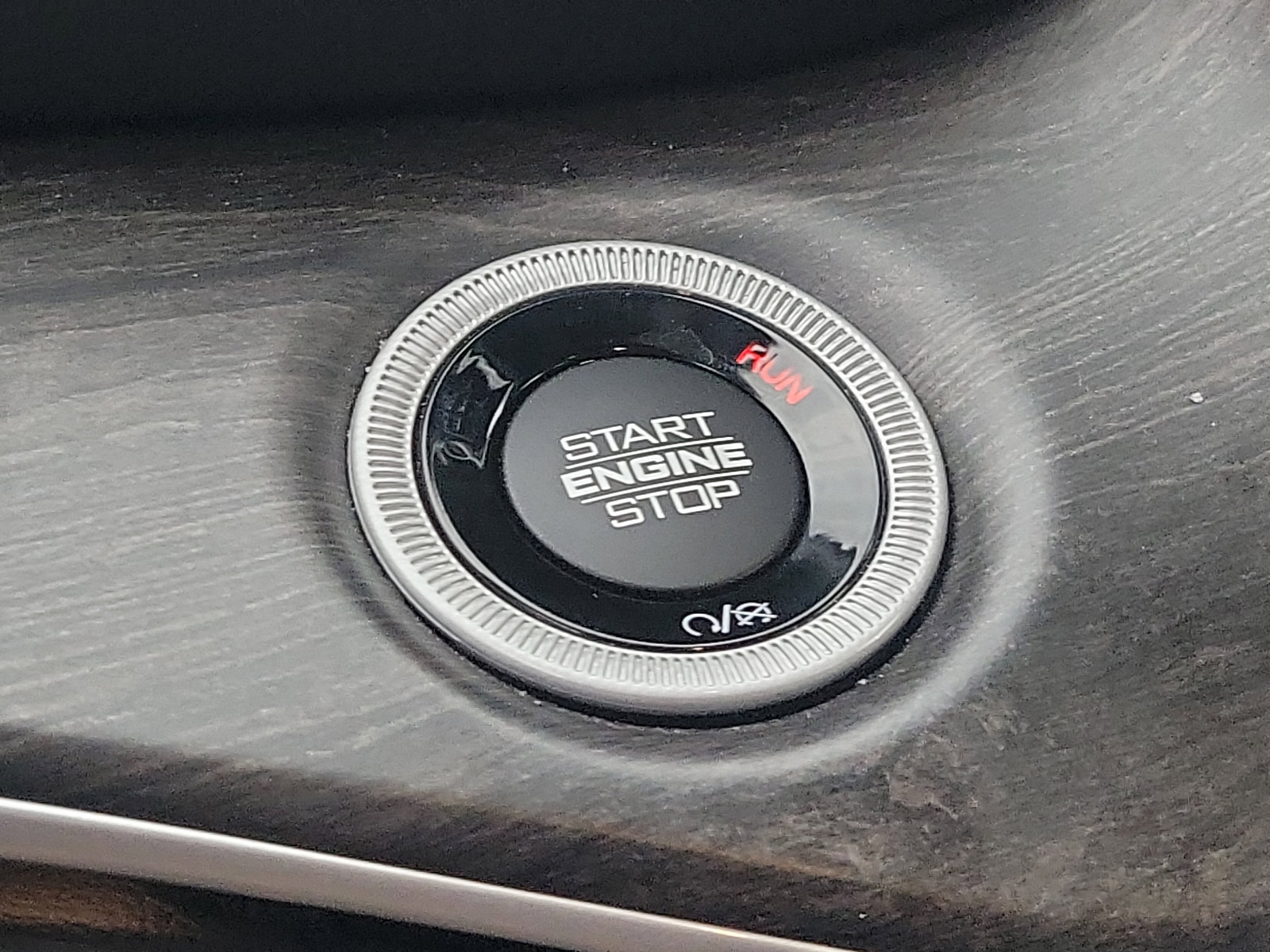 Certified 2023 Jeep Grand Cherokee Limited AWD/4WD image 23