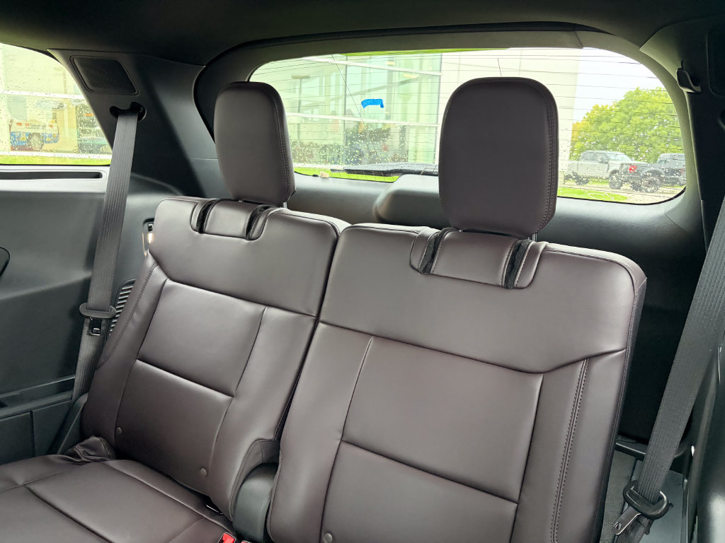 New 2027 Ford Explorer Platinum w/ LUX Leather Package AWD/4WD image 16