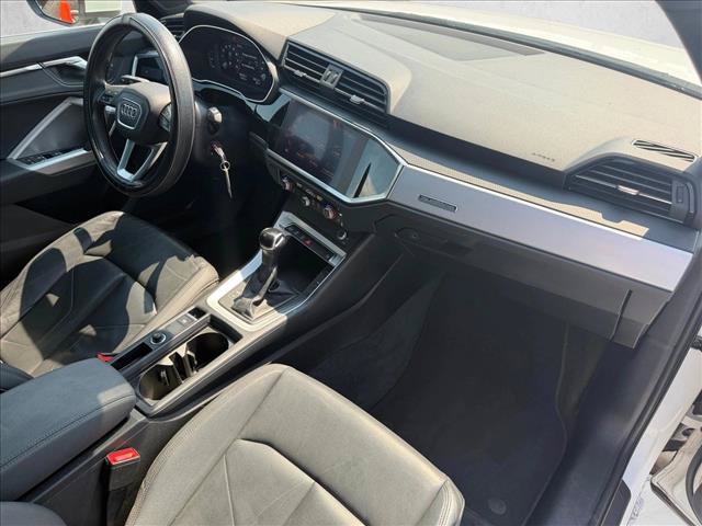 Used 2021 Audi Q3 2.0T Premium AWD/4WD image 24