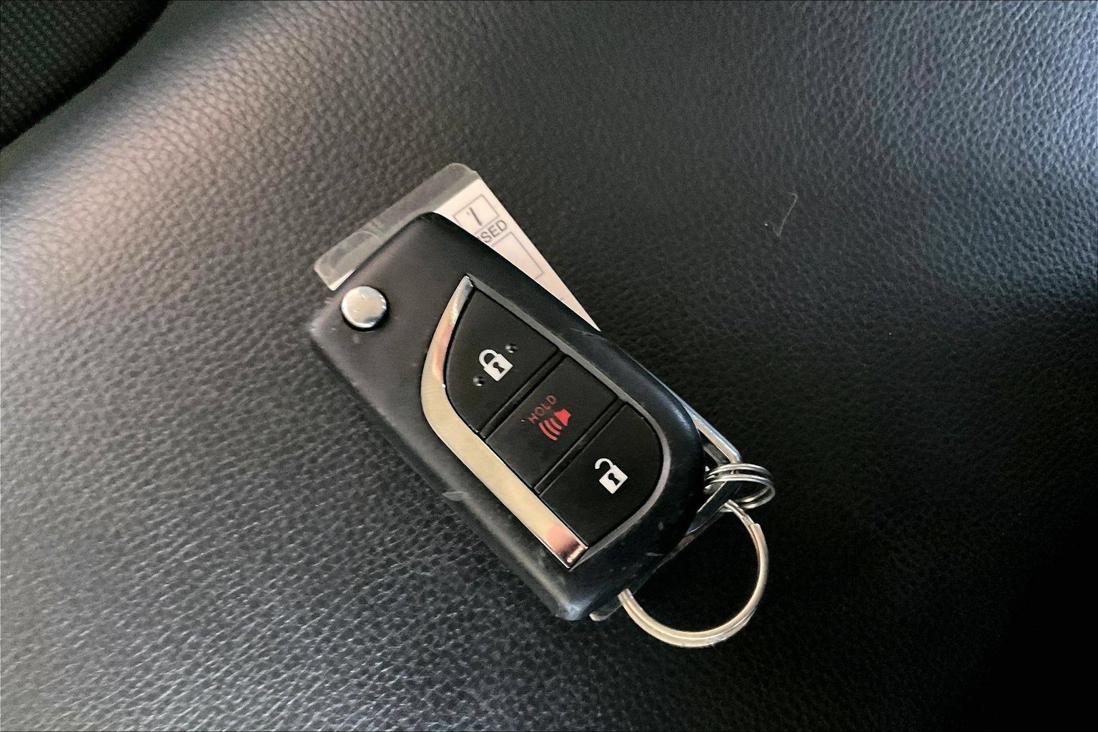 Used 2023 Toyota RAV4 LE AWD/4WD image 26