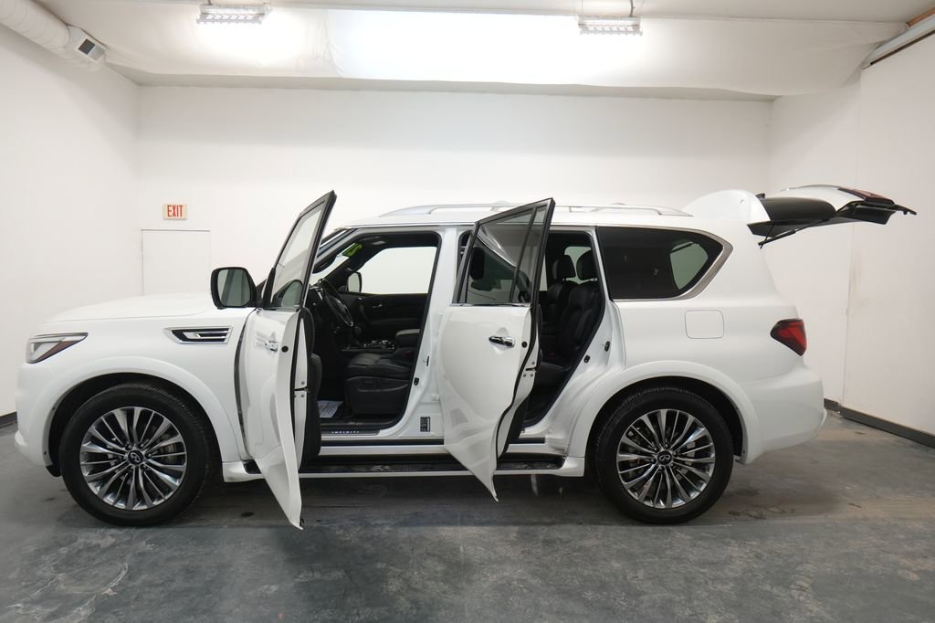 Used 2021 INFINITI QX80 Sensory w/ Cargo Package image 30