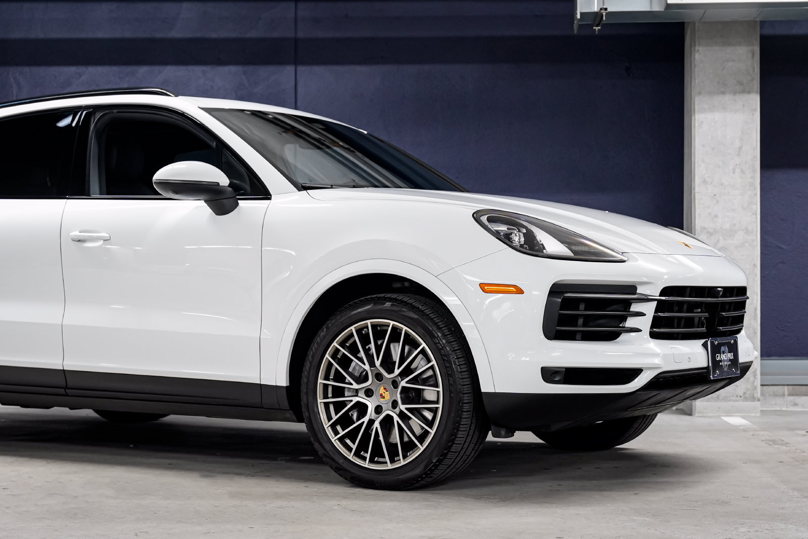 Used 2023 Porsche Cayenne Platinum Edition AWD/4WD image 47