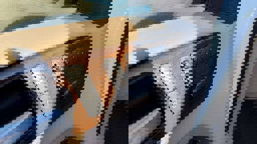 Used 2014 Mercedes-Benz ML 350 4MATIC image 19