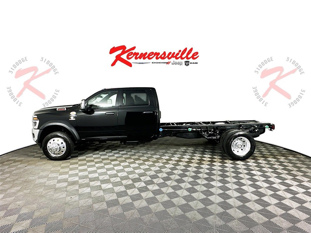 New 2026 RAM 5500 Tradesman w/ Chrome Appearance Group image 4