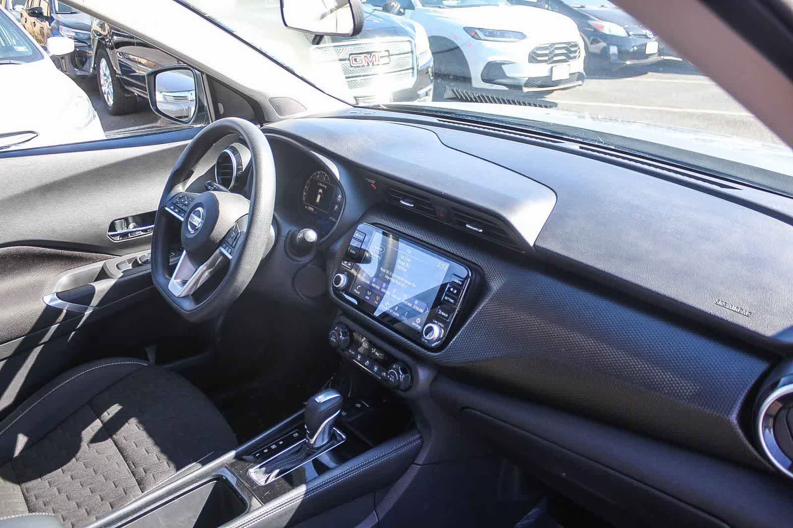 Used 2021 Nissan Kicks SV image 23