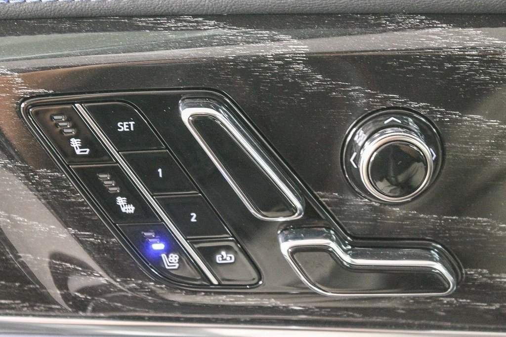 Used 2026 Cadillac Escalade IQ Sport 1 image 24