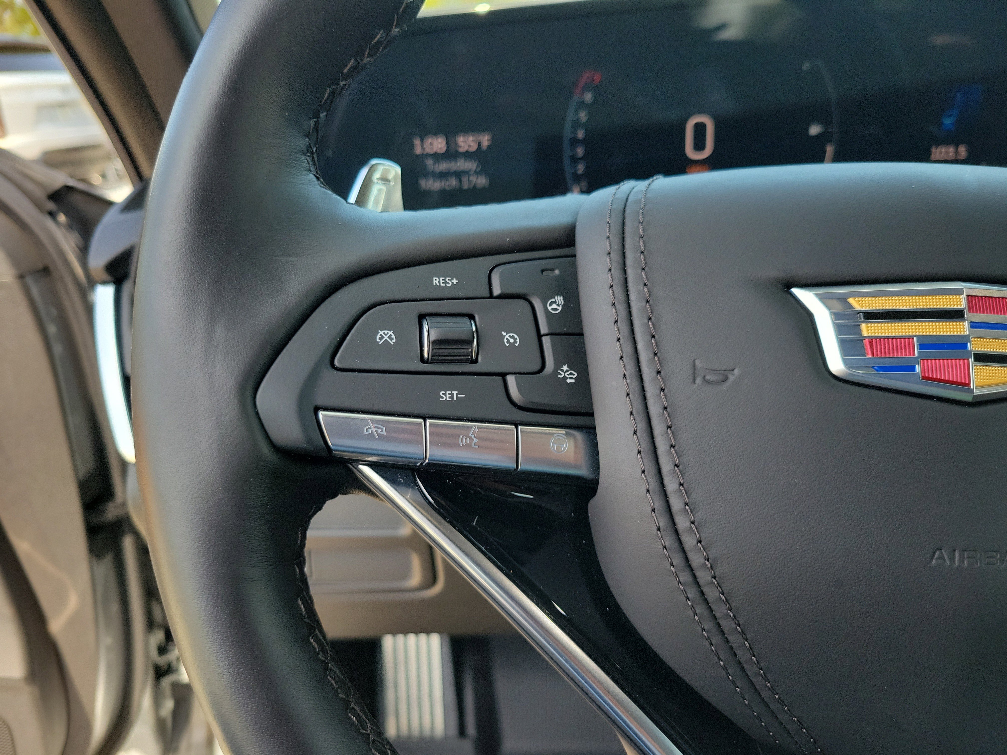 Certified 2025 Cadillac CT5 Premium Luxury w/ Platinum Package AWD/4WD image 32