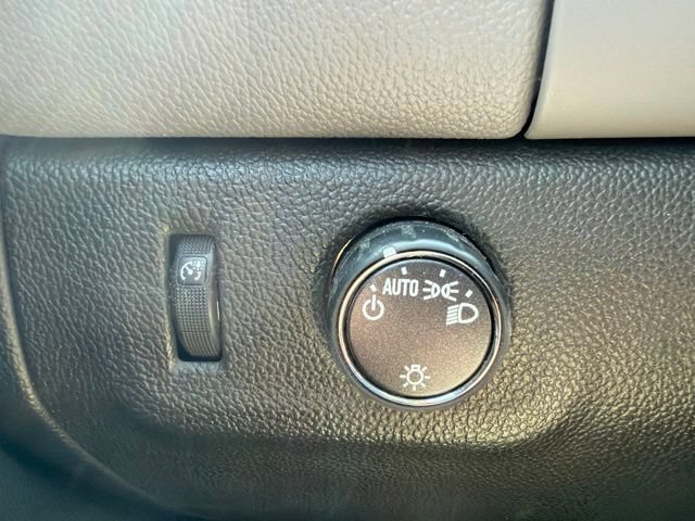 Used 2019 Chevrolet Colorado W/T w/ WT Convenience Package RWD image 24